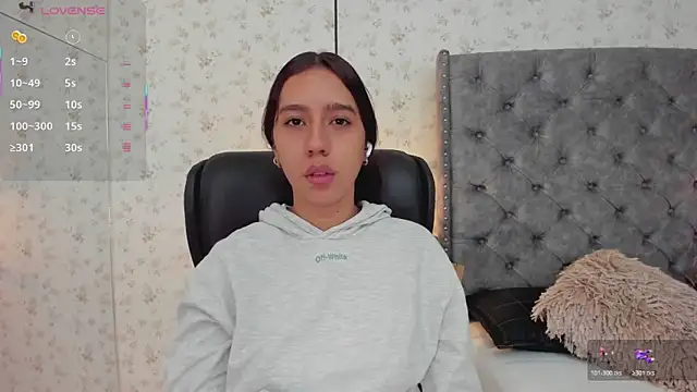 Snapshot of MissSussy chatting on February 17, 2026, 12:13 pm MissSussy online show from February 17, 2026, 12:13 pm