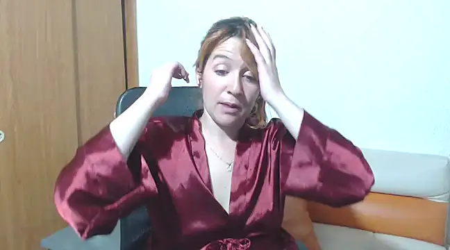 Snapshot of sweet_paula02 chatting on February 18, 2025, 1:10 am sweet paula02 online show from February 18, 2025, 1:10 am