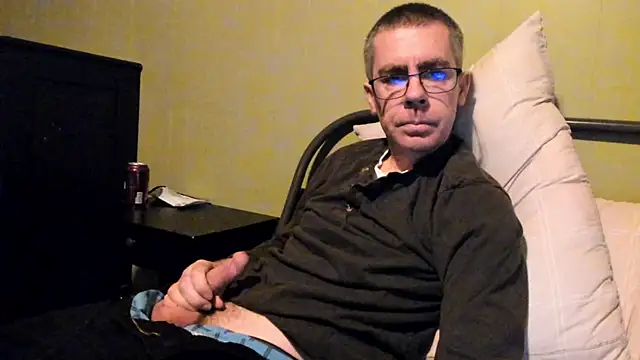 Snapshot of ImportantEquator0 chatting on November 2, 2025, 1:16 pm ImportantEquator0 online show from November 2, 2025, 1:16 pm