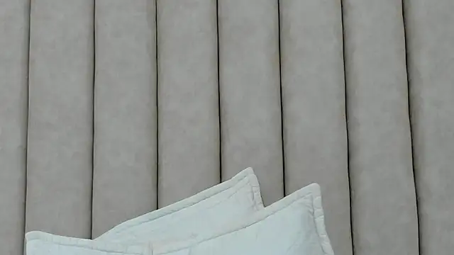 Snapshot of FreyaMoller chatting on October 11, 2025, 7:48 pm FreyaMoller online show from October 11, 2025, 7:48 pm