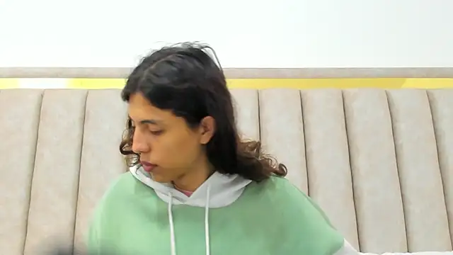 Snapshot of FreyaMoller chatting on March 18, 2026, 6:53 pm FreyaMoller online show from March 18, 2026, 6:53 pm