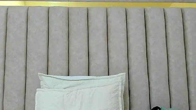 Snapshot of FreyaMoller chatting on March 10, 2026, 6:45 pm FreyaMoller online show from March 10, 2026, 6:45 pm