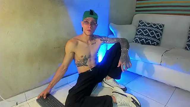 french sexx online show from February 15, 2026, 7:57 pm