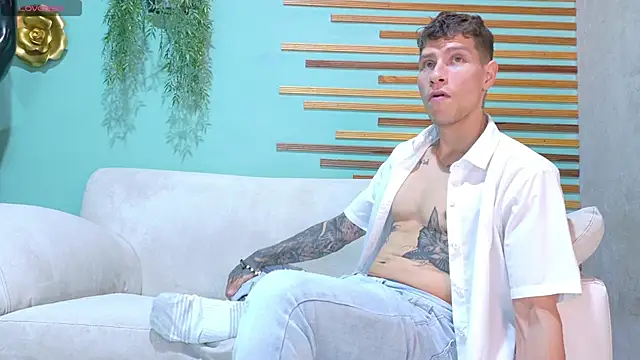 french sexx online show from May 6, 2026, 1:26 pm