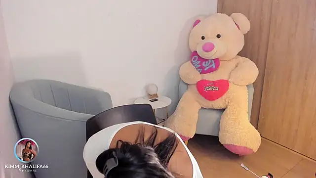 Snapshot of Kimm_khalifa chatting on November 11, 2025, 11:53 pm Kimm khalifa online show from November 11, 2025, 11:53 pm