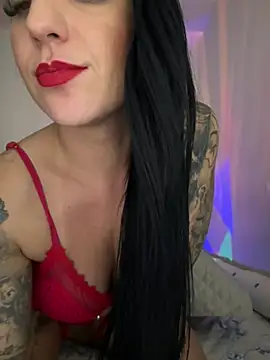 Snapshot of TigrezaSC chatting on March 16, 2026, 5:44 am TigrezaSC online show from March 16, 2026, 5:44 am