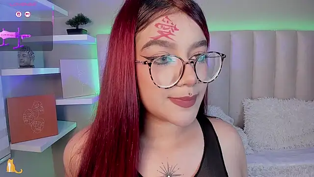 Snapshot of Sally__Walker chatting on November 1, 2025, 3:13 am Sally Walker online show from November 1, 2025, 3:13 am