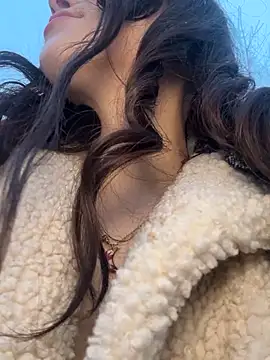 Snapshot of Times__Square chatting on February 15, 2025, 5:09 am Times Square online show from February 15, 2025, 5:09 am