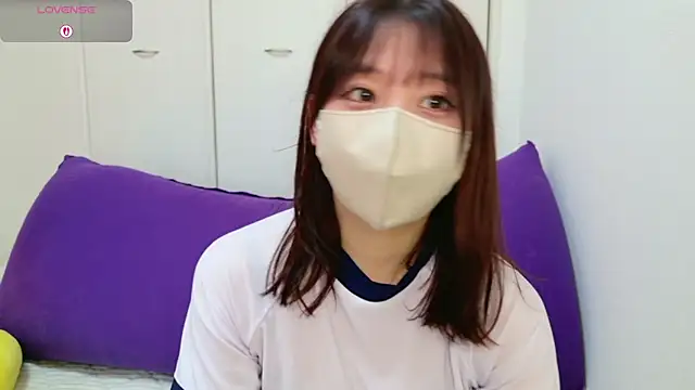 sara-a-jp online show from February 21, 2026, 2:57 am