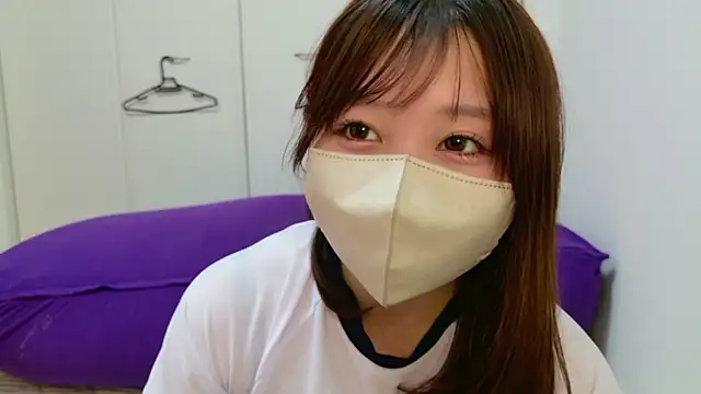 Snapshot of sara-a-jp chatting on May 9, 2026, 3:43 am sara-a-jp online show from May 9, 2026, 3:43 am