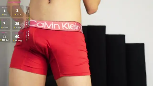 Snapshot of MarcoAlexLatino chatting on November 5, 2025, 3:42 am MarcoAlexLatino online show from November 5, 2025, 3:42 am