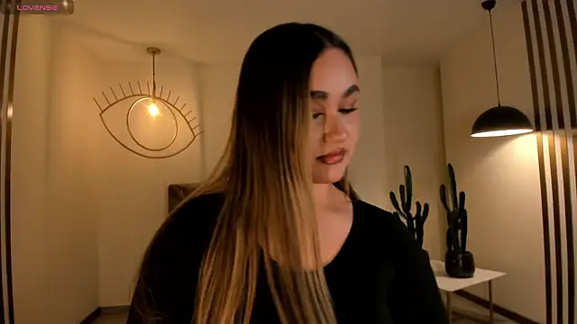 SamanthaConnor  online show from September 30, 2025, 3:45 am