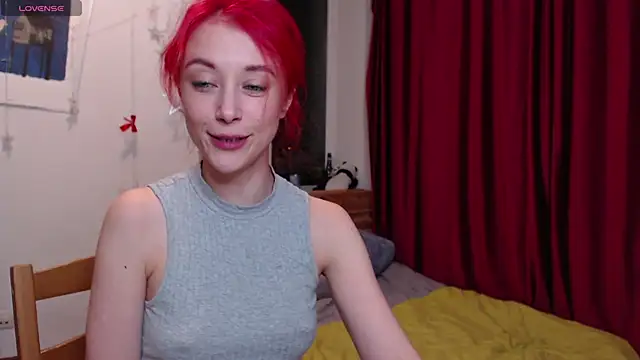 Snapshot of spoilme_gently chatting on October 12, 2025, 6:20 pm spoilme gently online show from October 12, 2025, 6:20 pm