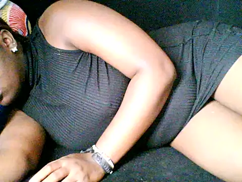 Snapshot of smileyboobs1 chatting on November 4, 2025, 6:55 pm smileyboobs1 online show from November 4, 2025, 6:55 pm