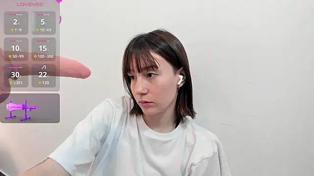 lizzy davis 1 online show from February 28, 2025, 3:48 am