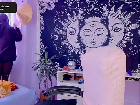 Snapshot of melissahowl chatting on August 3, 2026, 6:36 pm melissahowl online show from August 3, 2026, 6:36 pm