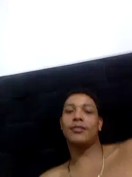 Snapshot of Derecckk chatting on September 28, 2025, 7:48 am Derecckk online show from September 28, 2025, 7:48 am