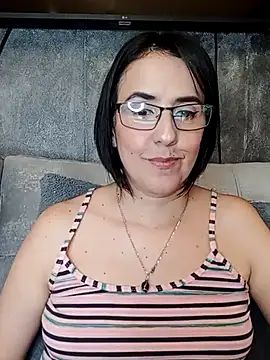 IsisBlake online show from February 23, 2025, 6:34 pm