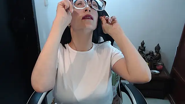 AnasstaciaEvans online show from March 4, 2026, 2:19 am