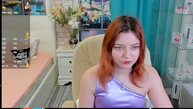 pretty little thing online show from February 9, 2026, 1:53 pm