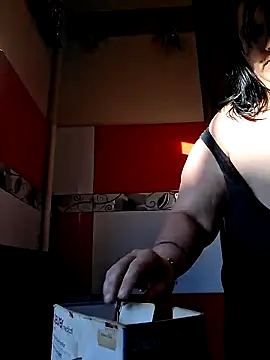 SexyNicool35 online show from April 7, 2026, 5:09 am