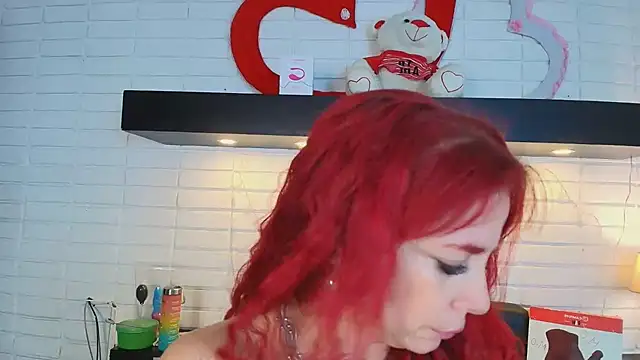 Snapshot of HannaBrave chatting on February 28, 2025, 10:30 am HannaBrave online show from February 28, 2025, 10:30 am