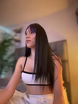 Carlita cute online show from February 16, 2025, 8:33 pm
