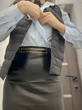 Crazy-Rosa online show from January 31, 2025, 5:53 pm