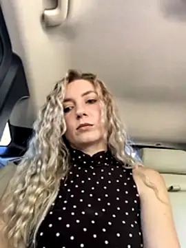 Crazy-Rosa online show from May 29, 2026, 5:13 am