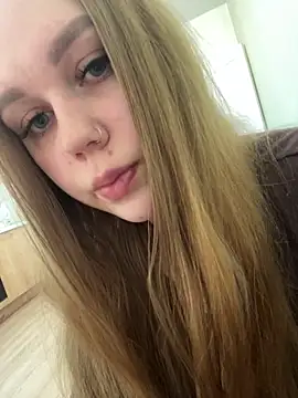 Marylallka5 online show from March 24, 2026, 6:24 am