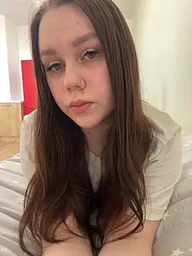 Snapshot of Marylallka5 chatting on October 21, 2025, 12:48 pm Marylallka5 online show from October 21, 2025, 12:48 pm