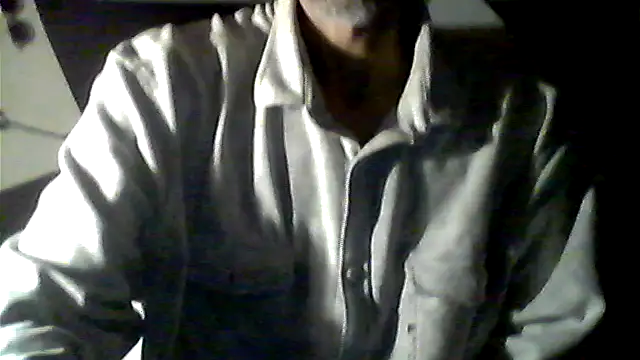 Snapshot of Gillygilly76 chatting on March 21, 2026, 8:30 am Gillygilly76 online show from March 21, 2026, 8:30 am