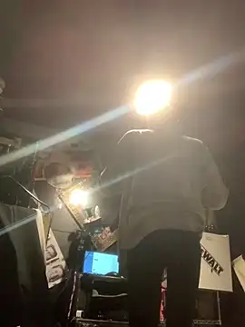 Snapshot of Gillygilly76 chatting on March 21, 2026, 2:35 am Gillygilly76 online show from March 21, 2026, 2:35 am