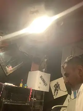 Snapshot of Gillygilly76 chatting on March 11, 2026, 5:51 pm Gillygilly76 online show from March 11, 2026, 5:51 pm