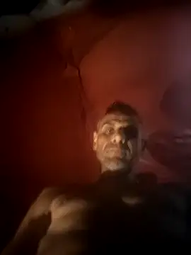 Snapshot of Gillygilly76 chatting on March 7, 2026, 6:35 pm Gillygilly76 online show from March 7, 2026, 6:35 pm