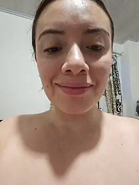 Snapshot of valery_mora chatting on March 5, 2026, 11:07 am valery mora online show from March 5, 2026, 11:07 am