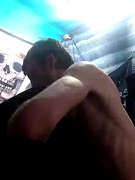 baby23boy online show from September 28, 2025, 1:40 pm