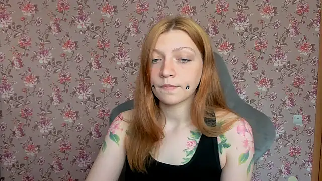 Snapshot of Lolly_Haze chatting on June 16, 2026, 4:12 am Lolly Haze online show from June 16, 2026, 4:12 am