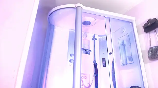 Snapshot of sexy-luna-star-ts chatting on November 4, 2025, 8:56 pm sexy-luna-star-ts online show from November 4, 2025, 8:56 pm