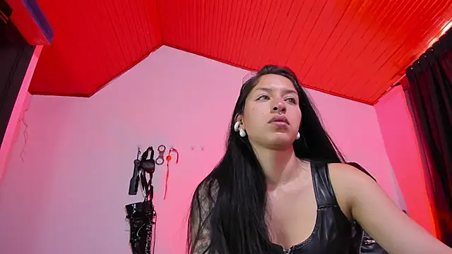 MistressVenena online show from November 1, 2025, 9:19 pm