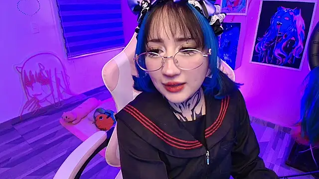 Snapshot of Miwa_violet chatting on August 8, 2026, 4:08 am Miwa violet online show from August 8, 2026, 4:08 am
