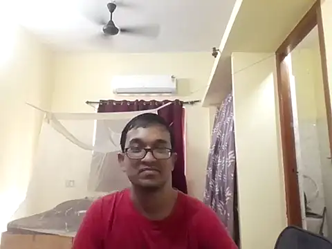 Snapshot of THE_NAKED_BOY chatting on November 22, 2025, 7:29 am THE NAKED BOY online show from November 22, 2025, 7:29 am