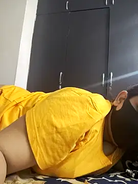 kirti  arora online show from September 21, 2025, 9:47 am
