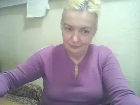 Meri798 online show from April 28, 2026, 6:12 pm