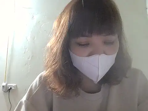 Angela-Eira online show from February 11, 2026, 9:14 pm