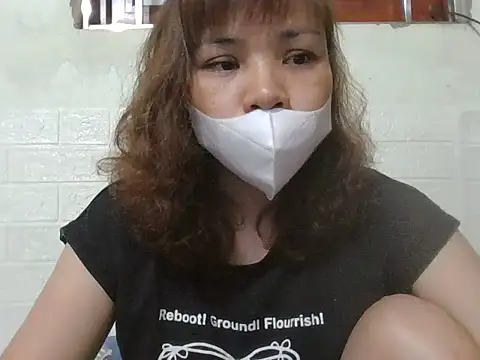 Snapshot of Angela-Eira chatting on June 13, 2026, 7:23 pm Angela-Eira online show from June 13, 2026, 7:23 pm