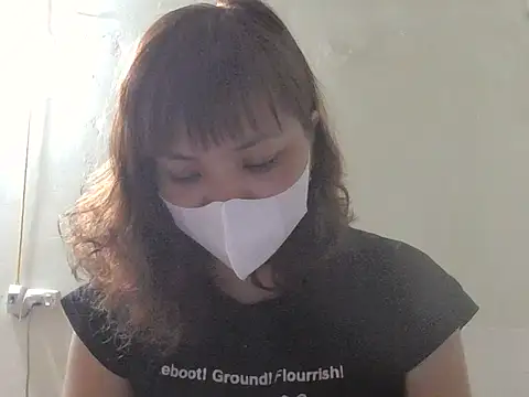 Snapshot of Angela-Eira chatting on May 11, 2026, 6:16 pm Angela-Eira online show from May 11, 2026, 6:16 pm