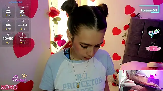 Snapshot of sweetlittlelisa chatting on February 24, 2026, 8:42 pm sweetlittlelisa online show from February 24, 2026, 8:42 pm