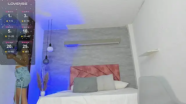 thararouse online show from October 8, 2025, 12:28 pm