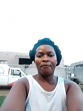 Snapshot of lovelyassbitch chatting on March 20, 2025, 4:20 pm lovelyassbitch online show from March 20, 2025, 4:20 pm